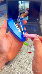 811K views · 1.6K reactions | Mini Handy Sewing Machine #SewingReels #DIYReels #StitchMachine #MiniStitch #CraftReels #SewingTools #EasyStitch | Madari | Facebook