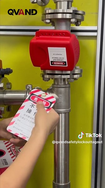 M- H24 Adjustable Gate Valve Lockout.#lock #btob #professionalmanufacturer #chemicalindustry #oilindustry #labourprotection #energyindustry #industrialproduct #costomisable #chinamanufacturer #lockout #breakerlockout #lockoutstation #chinafactory #stable