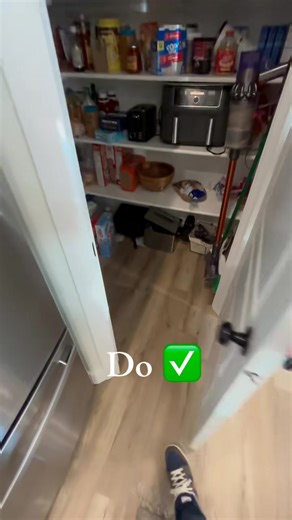 Wada Farms on Instagram: "Want your potatoes to last longer? Here’s how to store them the right way so they stay fresh and delicious longer! 🥔✨ Potato Storage Tips ✔️keep them in a cool, dry, and dark place like your pantry or cold room ✔️store in breathable bag ✔️Fun fact keep them away from onions they make them sprout faster ✔️if you see a potato sprouting take it out 👍🏽 Proper storage = better flavor, longer shelf life, less waste at home 💛 #WadaFarms #FoodStorage #KitchenEssentials #pot