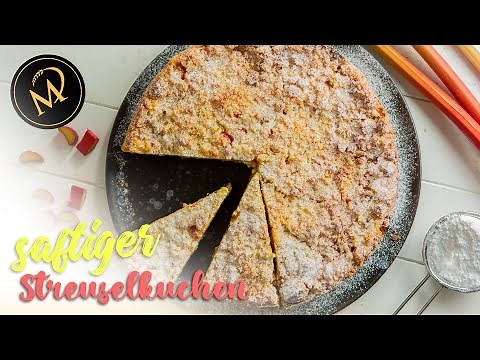 Schneller saftiger Rhabarberkuchen - Rhabarber Streusel Kuchen mit Joghurt
