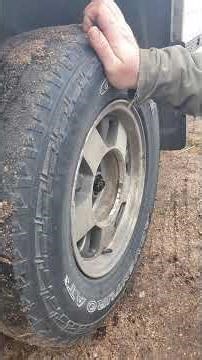 wheel BEARINGS loose on a 1998 GMC suburban FULL VIDEO ON CHANNEL#farmlife #fixyourownstuff