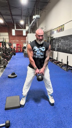 Single KB Squat Jump