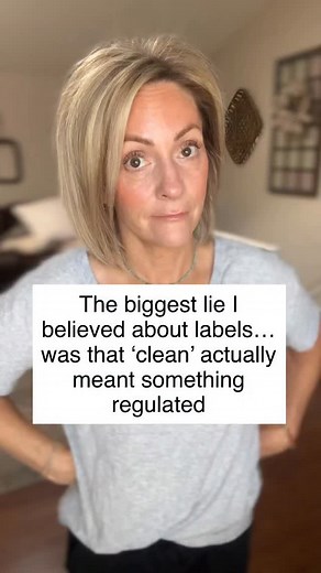 Clean” sounds good — but here’s the truth most people don’t realize 👇 👉 ‘Clean beauty’ isn’t a regulated term. There’s no government standard or official definition. Any brand can slap clean, natural, or non-toxic on a label — even if it still contains harsh synthetics, hormone disruptors, or ingredients that trigger sensitivity. That’s why doing your own research matters — especially as our skin changes with age. Midlife skin tends to be thinner, drier, and more reactive… so what we use reall