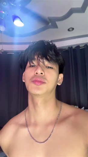 Hench (@hench_sei)’s videos with Papi Chulo - El Chombo & Lorna