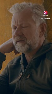 408K views · 1.7K reactions | "Se, nu er det lige der. vi klipper, Michael"  Lars Hjortshøj deler ud af mange af livets aspekter i det nyeste afsnit af 'All Exclusive', men ét bestemt emne, vil Hjortshøj ikke dykke for dybt ned i ✋ Du kan se det nyeste afsnit af 'All Exclusive' på Viaplay lige nu  | Viaplay | Facebook