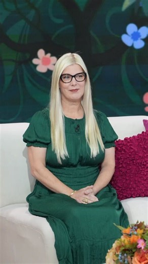 TODAY with Jenna & Sheinelle on Instagram: "Laura Lynne Jackson, psychic medium and bestselling author joined us to talk about her new book, “Guided.” She also opened up about how the book came to her, how she discovered her abilities at a young age and more. #JennaandFriends"