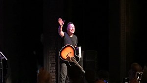 Bruce Springsteen on Broadway: See Boss perform first-ever encore