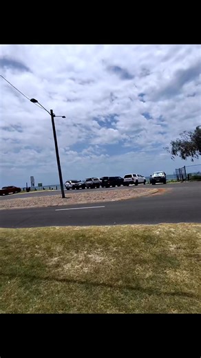 🌊 Woodgate, Queensland – Australia’s Hidden Coastal Gem 🇦🇺 Tucked along the Burrum Coast in the Bundaberg Region, Woodgate is a serene beachside town of around 1,500–1,700 residents that’s perfect for slowing down, unwinding and soaking up the quieter side of coastal life. ￼ 📜 A Bit of History Originally just known as Woodgate (officially becoming Woodgate Beach in 2003), this community has grown from a tiny settlement in the early 1900s to the relaxed holiday town it is today. The area sits