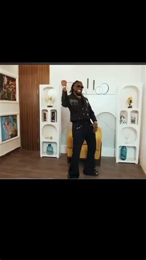 Bass feat ara ( akhlou brick) moi au moins disponible maintenant sur la page de bass thioung