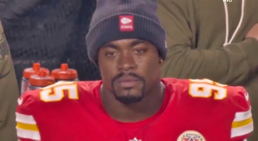 Cameras Caught Kansas City Chiefs Superstar Chris Jones Crying His Eyes Out On The Sideline Before MNF vs. Commanders [VIDEO]
