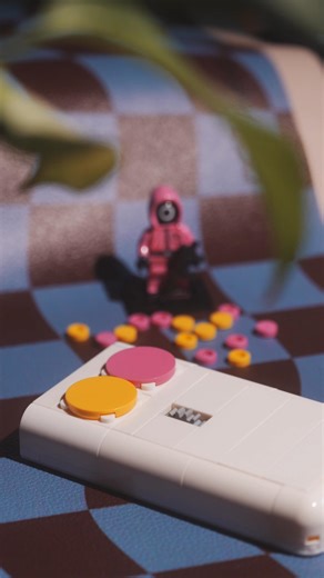 Mumu on Instagram: "Happy Thursday, everyone! ☀️ How’s your week going? Just one more workday until the weekend! I’m so excited to be traveling with my family this Saturday—I’ll be back next Wednesday! Today, let’s build a super cool brick-based mouse: the #4 Shamshel from KBDcraft! This was such a fun project. If you follow the manual step-by-step, you’ll have it finished in no time! It supports both wired and Bluetooth connections, and you can even get creative with the blocks to make it your