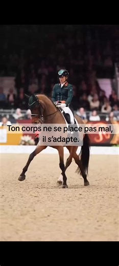 Il cherche en permanence une solution pour rester stable et sécurisé, même si cette adaptation crée des déséquilibres à cheval. Ces compensations deviennent invisibles avec le temps, mais elles influencent tout ton équilibre. Si tu veux en savoir plus, mon lien est en bio. #cavaliere #ressentiecavalier #equitationdouce #postureequitation #connexioncheval