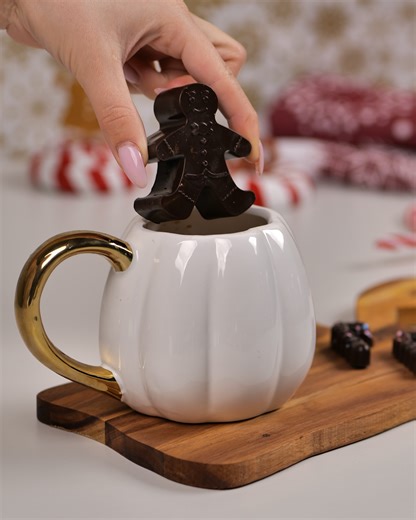 Ghar ka garam chocolate Christmas mithai☕🎄