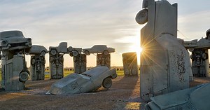 Weird Roadside Attractions: 10 Picture-Worthy Pit Stops in the U.S.