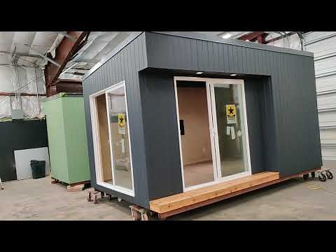 The Sixteen backyard office pod / shed - Focus without concessions.