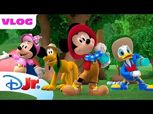Go Camping with Mickey Mouse, Minnie Mouse & MORE! | Me & Mickey | Compilation | ‪@disneyjr‬