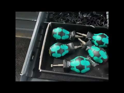 What is in my Snap On KRSC Roll Cart?
