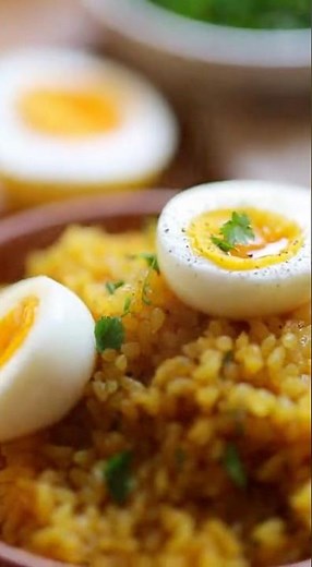 Best Kedgeree Recipe: Authentic British Curried Rice with Fish & Eggs
