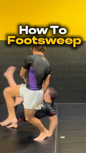 Gabe Reed | BJJ Coach on Instagram: "Underhook → back step → angle → sweep. I find my angle first, then step through and let my hips + foot sweep do the work. Timing > Strength. #bjj #nogi #footsweep #wrestlingforbjj #grappling"