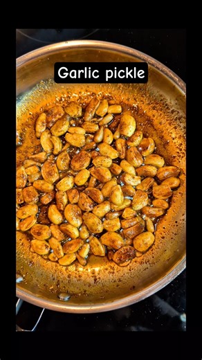 Instant Garlic pickle recipe | How to make garlic achar | Garlic pickle recipe | Lehsun achar recipe