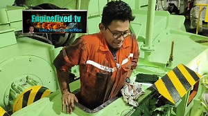 16K views · 206 reactions | Check and clean inside the gear box of Main Engine shaft generator #fbreelsfypシ゚viralfbreelsfypシ゚viral #fbreelsfypシ゚viralシ #fyiシ゚viralシ゚viral #enginefixedtv #enginefixed #marinengineerslifeonboard #hepemakinista #containershipslife #followformorecontent | EngineFixed - All Marine & Auto Engine | Facebook