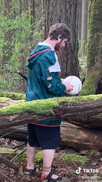 i think hes run out of tech tips #techtok #linustechtips #ltt