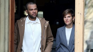Alves returns to court after being released on bail