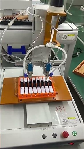 DiLong Fully Automatic Glue Dispensing Machine - Automatic Glue Applying/Spraying Equipment