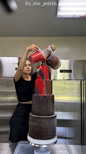 A luxury cake is ready with this cream #youtube #shorts #cream #cake #amazing #bake #viral #trending