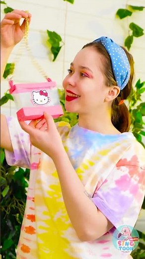 Adorable Hello Kitty Backpack Craft for Little Creators! 🎉💖