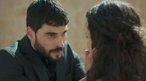Vezi online serialul "Hercai" subtitrat în limba română - Episodul 72, sezonul 1, marți, 20 iulie 2021 - VIDEO Războiul e pe față! Copilul lui Reyyan și Miran e RĂPIT!