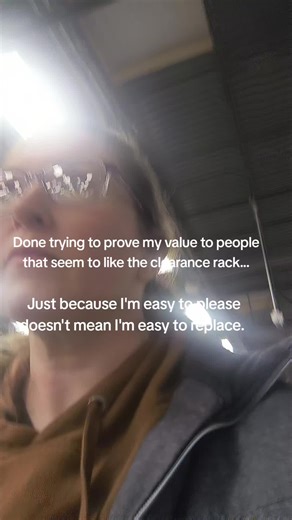 Nyxie ❌ (@nyxie1114)’s videos with sonido original - 𝓔𝓶𝓪