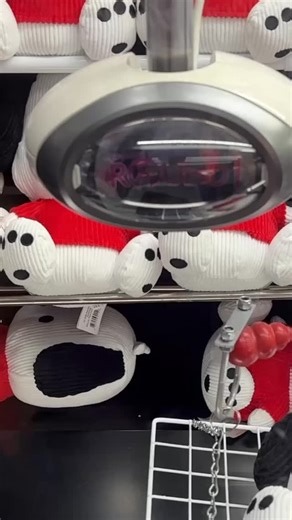 Carson Scheer on Instagram: "Wacky Claw Machine 😜"