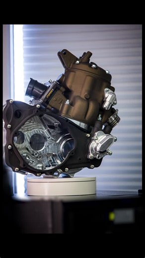 Don’t just rebuild that old motor, rebuild it with the BEST 💪#MSVparts #builtnotbought #cncmachining #msvracingpowersports #cr500 #buildtolast | MSV Racing Powersports