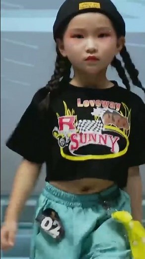 a cute little model #catwalk #childmodel #model #fashion #fashionshow #shorts