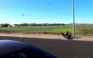 世界最严重的RC遥控车车祸，250km/h多速度撞到人！！！合法玩车，安全第一位！！！