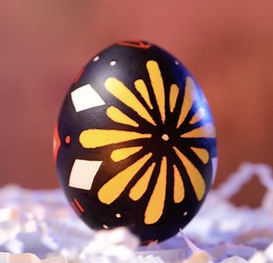 Easter Egg Magic with Wax – A Timeless Technique | 5-Minute Crafts Play