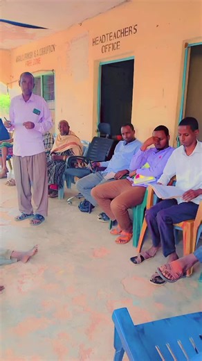 Headteacher Mr kunow a kindhearted and a respectful man. every road you take will you home 🏡