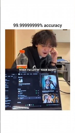 I didn't know this song has lyrics 😭