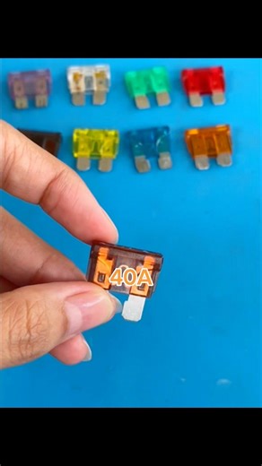 A Simple Guide to Understanding Fuse Colors and Ampere Values #FuseColorCodes #FuseAmperage #UnderstandingFuses #ElectricalSafety #CircuitProtection | Circuit Surgeon