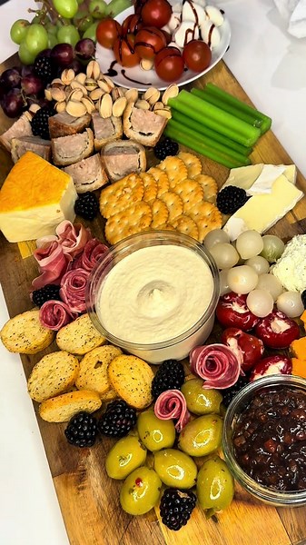 Dinner time is the best time for us