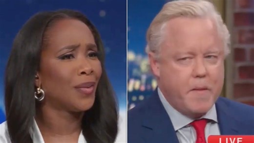 MAGA guest stuns CNN panel with pro-Trump conspiracy theory involving Pope and Obama