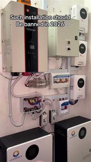 Even if you most use charge controller atleast use it properly and install the right way, I will always be against quak installation. #instalers #solarinstallation #solarking001 #electricians