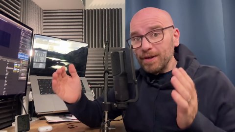 No ONE would Know the Fish is an APPLE