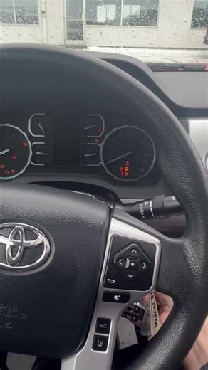 2018 Toyota Tundra SR5 CrewMax 4x4 Start Up