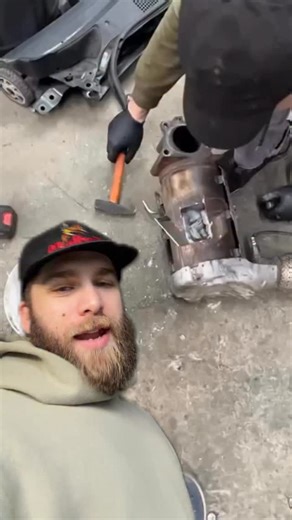 Tyler Wesley on Instagram: "The science of exhausts #jeeplife #offroad #jeepwrangler #4x4 #cars #car #ford #offroading #shorts"
