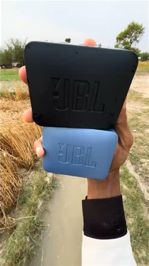 JBL Go essential dubbel speaker test water