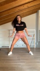 110K views · 4.3K reactions | BALLA&BRUCIA®️ CLASSIC By Beba Vuoi allenarti online con me? A giugno partono i corsi online di B&B CLASSIC con me 3 volte a settimana, allenati comodamente da casa tua  Sono aperte le iscrizioni, posti limitati ℹ️Fans page Beba Silvera Ramos ℹ️Instagram @bebasilveraramos_ ℹ️YouTube balla e brucia ℹ️Booking +39 347 7985339 (Business WhatsApp) #bebasilveraramos #ballaebrucia | Beba Silvera Ramos | Facebook