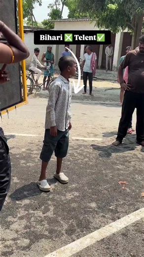 Bihari Talent: A Dancer's Joyful Performance