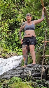 17K views · 79 reactions | #waterfalllovers #Amazingpalace #waterfallview #beautifulpeople #awesomeness #amazingplaces #ExploreNature #dive | Beach 4K | Facebook